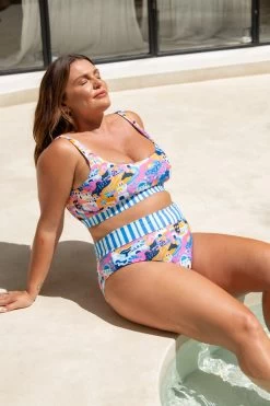 Ginger Bikini Bottom - Mediterranean Vista -Swim Wear Shop GiaGinger MediterraneanVista Swim Jan2024 4875 15285d40 4eee 4e75 ba26 a46462b629e3