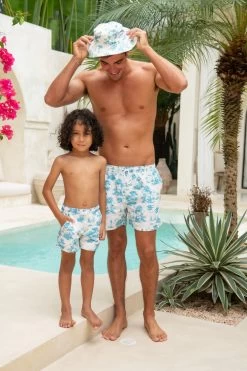 Daisy Swim Hat - Toile De Jouy 7 Daisy Swim Hat - Toile De Jouy -Swim Wear Shop InfamousJuly2023 653