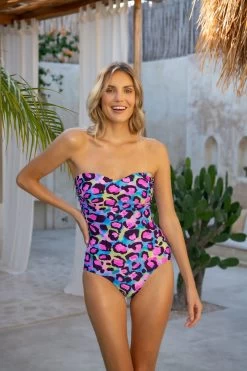 Astrid One Piece - Artemis