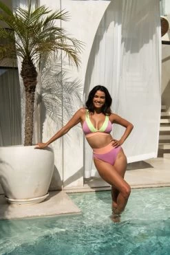 Lola Bikini Top - Sunset Horizon -Swim Wear Shop LolaGinger EricaShaw 5016 71197bdd 216d 4292 ba31 762071163b09