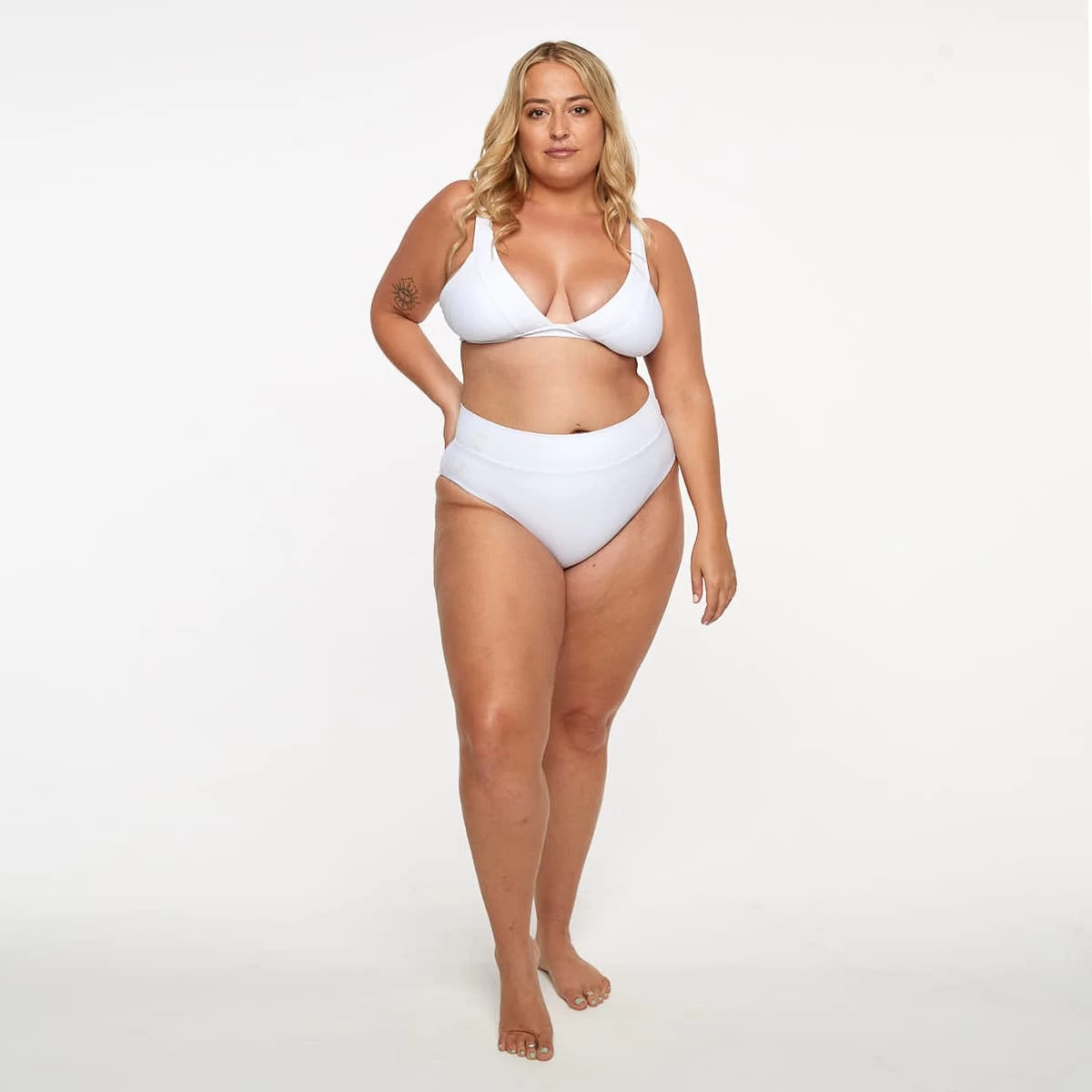 Lola Triangle Top - Fresh White 7 Lola Triangle Top - Fresh White - Image 7