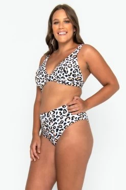 Lola Triangle Top - Safari Leopard -Swim Wear Shop Triangle safari curve 3